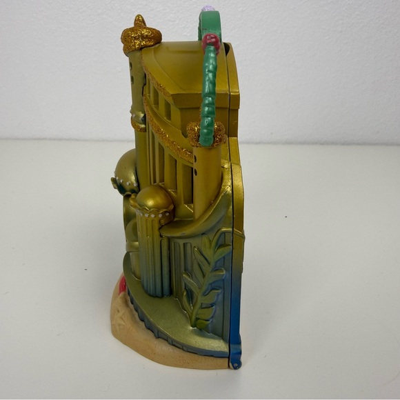 DISNEY ANIMATORS LITTLES ARIEL PALACE PLAYSET - Picture 4 of 9